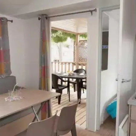 4 Etoiles - Eebaei Kamp alanı Hyères